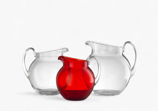 Explore Palla & Pallina by Mario Luca Giusti: colorful acrylic jugs and modern pitchers for stylish, elegant table settings. Buy now on SHOPDECOR®