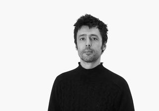 Explore Marcantonio’s sculptural world for Qeeboo: iconic lamps, playful vases, and bold furniture with a touch of surreal charm. Buy now on SHOPDECOR®