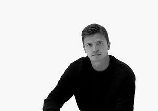 Explore Marco Oggian's bold Qeeboo designs: vibrant tables, graphic textiles and playful cushions that infuse color and personality. Buy now on SHOPDECOR®