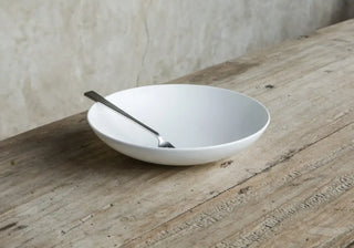 Discover Aida by Schönhuber Franchi: fine bone china plates, coffee cups, and serving bowls. Elegant, timeless, and Italian-made. Buy now on SHOPDECOR®