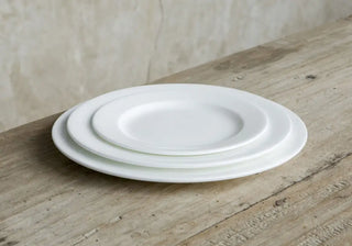 Explore Victoria by Schönhuber Franchi: fine bone china, elegant coffee cups, and ceramic bowls crafted for modern Italian dining. Buy now on SHOPDECOR®