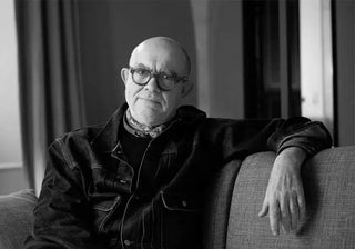 Artistic tableware by Christian Lacroix, combining vibrant decoration with refined craftsmanship to create unique, expressive, and sophisticated dining experiences.