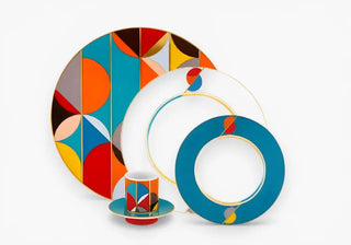 Bold and modern porcelain tableware with ideal for contemporary dining and expressive table settings that enhance everyday moments with style and character.