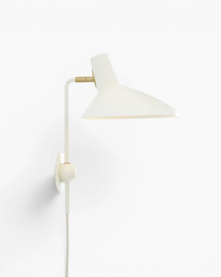 &Tradition Tripod HM12 wall lamp &Tradition Matt White - Buy now on ShopDecor - Discover the best products by &TRADITION design