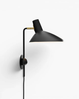 &Tradition Tripod HM12 wall lamp &Tradition Matt Black - Buy now on ShopDecor - Discover the best products by &TRADITION design