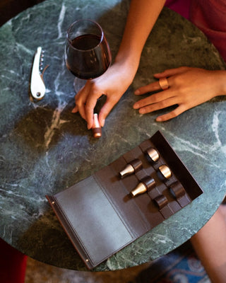 L'Atelier du Vin Les Bijoux wine drip rings and bottle stoppers - Buy now on ShopDecor - Discover the best products by L'ATELIER DU VIN design