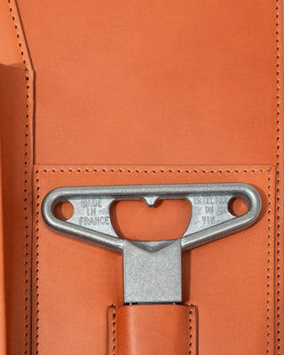 L'Atelier du Vin x Felco corkscrew and pruning shears in leather pouch - Buy now on ShopDecor - Discover the best products by L'ATELIER DU VIN design