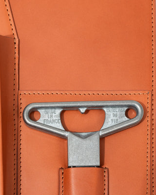 L'Atelier du Vin x Felco corkscrew and pruning shears in leather pouch - Buy now on ShopDecor - Discover the best products by L'ATELIER DU VIN design