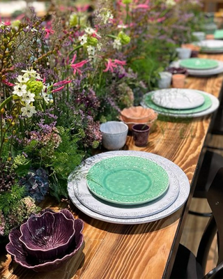 Bordallo Pinheiro Flora plate - Buy now on ShopDecor - Discover the best products by BORDALLO PINHEIRO design