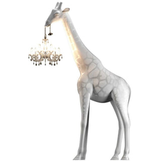 Qeeboo Giraffe In Love M floor lamp in the shape of a giraffe - Buy now on ShopDecor - Discover the best products by QEEBOO design