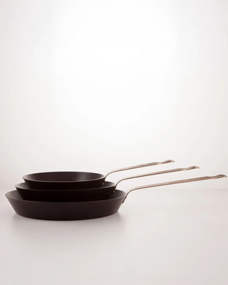 KnIndustrie K7 pan diam. 25 cm. - 9.84 in. - black with bronze handle - Buy now on ShopDecor - Discover the best products by KNINDUSTRIE design