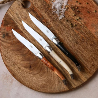 Forge de Laguiole Tradition table knives set with Thuya handle - Buy now on ShopDecor - Discover the best products by FORGE DE LAGUIOLE design