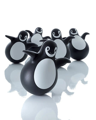 Magis Me Too Pingy polyethylene decorative penguin
