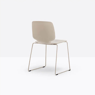 Pedrali Babila 2740 chair with steel sled base and technopolymer shell