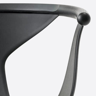 Pedrali Fox 3725 ash armchair with polypropylene shell
