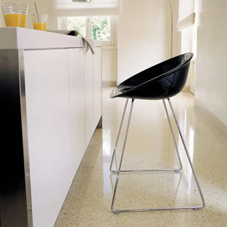 Pedrali Gliss steel stool with sled base and polycarbonate shell