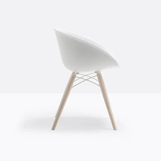 Pedrali Gliss lounge chair with ash legs