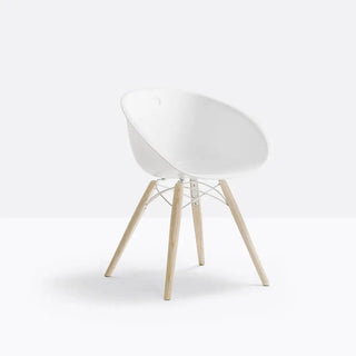 Pedrali Gliss lounge chair with ash legs