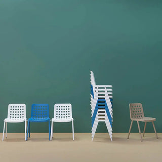 Pedrali Koi-Booki 370 polypropylene chair with aluminium frame and legs