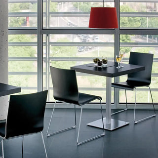 Pedrali Kuadra 1328 chair with oak shell and steel sled frame - Buy now on ShopDecor - Discover the best products by PEDRALI design