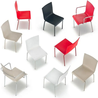 Pedrali Kuadra XL 2401 chair with technopolymer shell and square steel frame