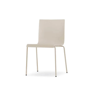 Pedrali Kuadra XL 2403 chair with technopolymer shell and round steel frame