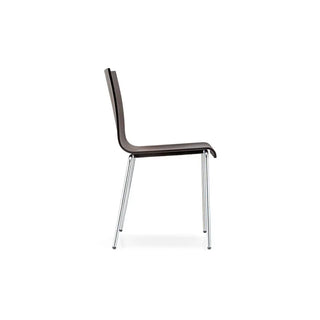 Pedrali Kuadra XL 2413 chair with oak shell and round steel frame - Buy now on ShopDecor - Discover the best products by PEDRALI design