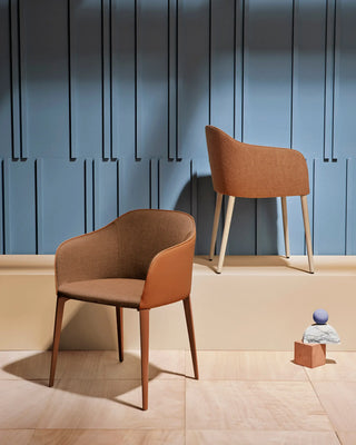Pedrali Laja 885/2 armchair with upholstered shell and steel legs