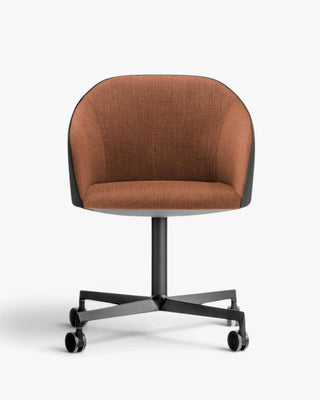 Pedrali Laja 886/2 armchair with upholstered shell and four-spoke aluminum base with castors