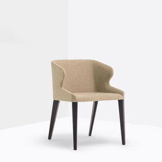 Pedrali Leila 681 upholstered armchair with oak frame