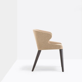 Pedrali Leila 681 upholstered armchair with oak frame