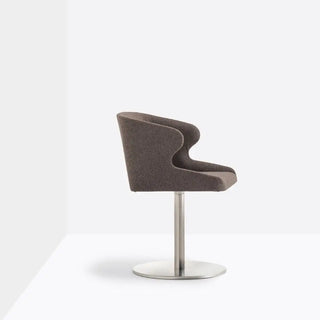 Pedrali Leila 683 swivel upholstered chair with round steel base