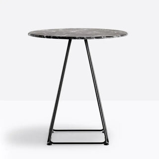 Pedrali Lunar 5440 table with steel base