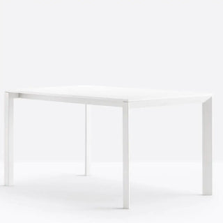 Pedrali More TMO extensible table with steel frame and melamine top