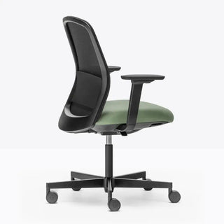 Pedrali Polar 3775 padded swivel chair with armrests and mesh backrest