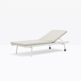 Pedrali Rail sun lounger with cushion