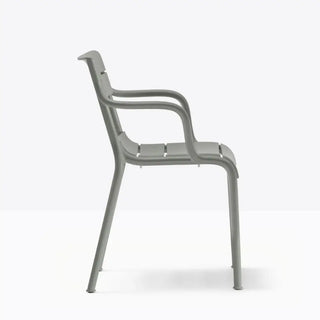 Pedrali Souvenir 555 polypropylene armchair