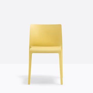Pedrali Volt 670 polypropylene chair