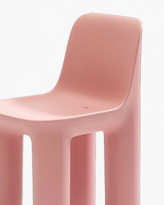 Qeeboo Tata chair in recyclable polyethylene - Buy now on ShopDecor - Discover the best products by QEEBOO design