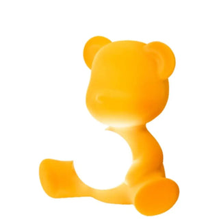 Qeeboo Teddy Girl 絨面飾面桌燈