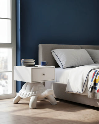 Qeeboo Turtle Carry Bed Table night table in recyclable polyethylene - Buy now on ShopDecor - Discover the best products by QEEBOO design
