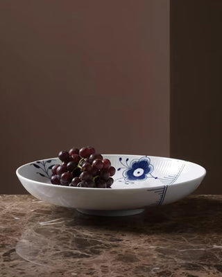 Royal Copenhagen Blue Fluted Mega round bowl 34 cm - 13.39 in - Buy now on ShopDecor - Discover the best products by ROYAL COPENHAGEN design