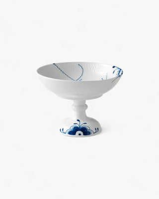 Royal Copenhagen Blue Fluted Mega bowl on foot 80 cl - 27.06 oz - Buy now on ShopDecor - Discover the best products by ROYAL COPENHAGEN design