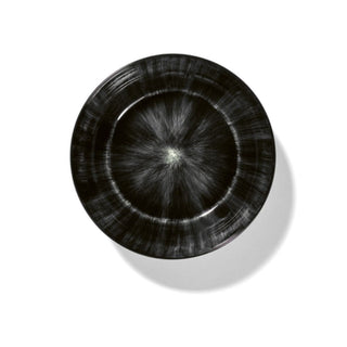 Serax Dé high plate diam. 18.5 cm. off white/black var C - Buy now on ShopDecor - Discover the best products by SERAX design