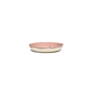 Serax Feast dinner plate diam. 11.5 cm. delicious pink - pepper blue - Buy now on ShopDecor - Discover the best products by SERAX design