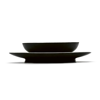 Serax Ra soup plate diam. 19 cm. black/off white - Buy now on ShopDecor - Discover the best products by SERAX design