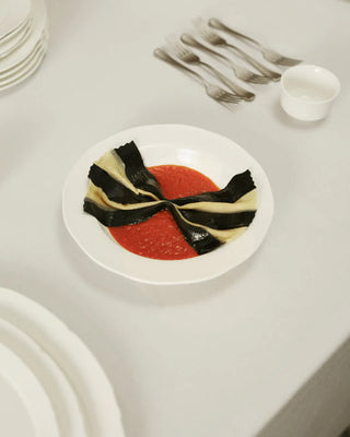 Serax Silhouette pasta plate diam. 22 cm. - 8.66 in. - Buy now on ShopDecor - Discover the best products by SERAX design