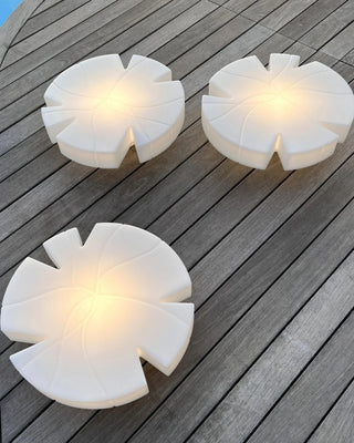 Serralunga Fiore di Loto pool lighting - Buy now on ShopDecor - Discover the best products by SERRALUNGA design