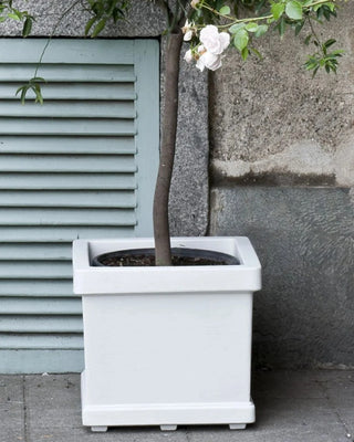 Serralunga Neoclassic planter - Buy now on ShopDecor - Discover the best products by SERRALUNGA design