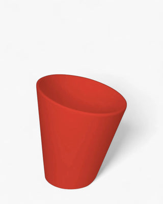 Serralunga Pisa planter Serralunga Red - Buy now on ShopDecor - Discover the best products by SERRALUNGA design